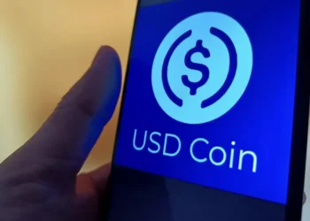 USDC stabilcoin utalása a Coinbase megbízásából a HyperEVM-en